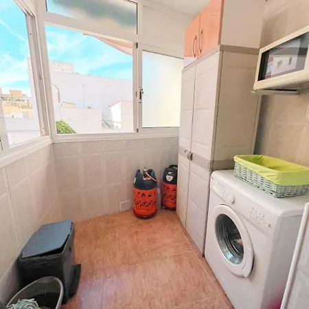 Large & Cozy Centrally Apartment Torremolinos Exterior photo