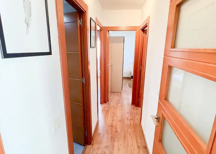 Large & Cozy Centrally Apartment